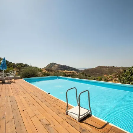 Belvilla By Oyo Modern In With Pool * Nissoria