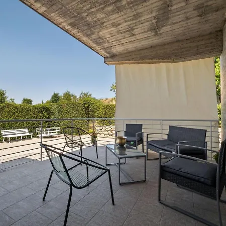 Belvilla By Oyo Modern In With Pool Nissoria