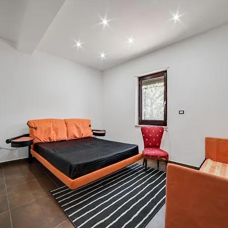 וילה In With Private Pool Nissoria