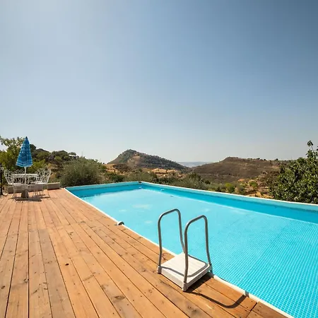 וילה In With Private Pool Nissoria